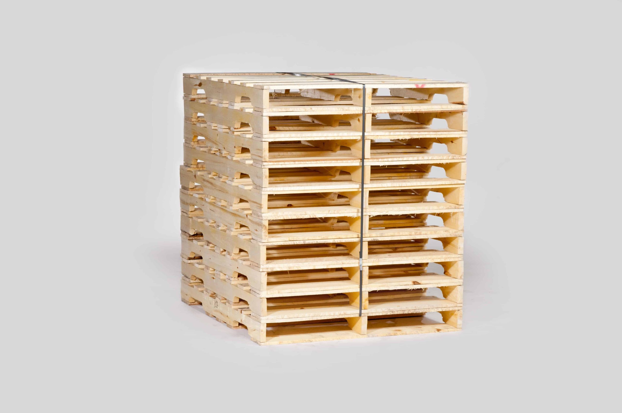 Pallets and crates for shipping